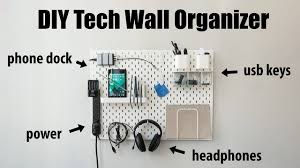 Diy Tech Wall Organizer Ikea Skadis Haus Innenarchitektur Innenarchitektur Wohnung