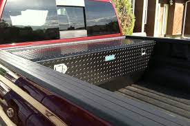 We offer crossover truck tool boxes, side mount boxes, utility chests, dog boxes, transfer tanks, drawer boxes and much more. Zdog Chevy Silverado 1500 Crew Cab 5 8 69 3 Bed 2011 Standard Single Lid Flush Mount Tool Box