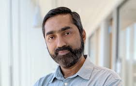 Dr. Tabrez Siddiqui named recipient of the 2021 CAN Young Investigator  Award