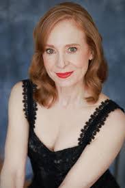 Heather Hiatt's Instagram, Twitter & Facebook