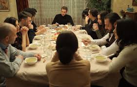 Öner erkan ile ece yaşar'ın yaş farkı ise olay oldu. Cukur Baba Olmak Tv Episode 2020 Photo Gallery Imdb