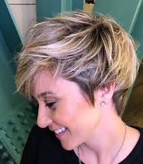 Thick spiky hair is best kept short due to the sheer weight of thick hair. 45 Short Choppy Haircuts Best Short Choppy Hairstyles 2021