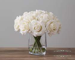 Real Touch Rose Flower Arrangement Cream White Roses In Faux Etsy White Rose Centerpieces Rose Flower Arrangements Rose Centerpieces