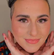 Angela Foglestad MUA