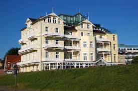 Das denkmalgeschützte gebäude aus dem jahre 1886 beherbergte in der vergangenheit das hotel continental. 3 Zimmer Wohnung Zu Vermieten Am Alten Hafen 5 27472 Cuxhaven Cuxhaven Kreis Mapio Net