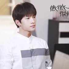 Yangyang 杨洋 Yangyangroles 微微一笑很倾城 Three Days Waiting For Xiao Nai Yang Yang Yang Chinese Chinese Tv Shows