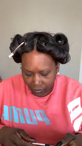 Damsel In Allure was live.