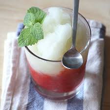 Lavate le fragole ed eliminate il picciolo, tagliatele in pezzi. Granita Limone E Fragola Con Tecnica Di Produzione Siciliana A Manetcazione Verticale Picture Of Freddino Gelateria Forli Forli Tripadvisor