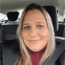 Another worthy recipient of our VIC end-of-year awards is Toa Nansen from  our accounts receivable team.