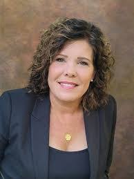 Jodi Snell's Instagram, Twitter & Facebook