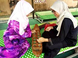 Go juga dikenali sebagai wéiqí didalam bahasa china. Congkak Adalah Sejenis Permainan Tradisional Melayu Yang S Flickr