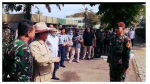 Sejak saat itumamahku pikirannya selalu teringat padaku yang. Https Wow Tribunnews Com 2020 07 08 Ramai Ramai Tolak Kedatangan Tim Medis Yang Akan Lakukan Rapid Test Warga Tidak Ada Corona Di Sini Https Cdn 2 Tstatic Net Wow Foto Bank Images Ilustrasi Virus Corona Atau Cpvid 19 Jpg Virus Corona Covid 19