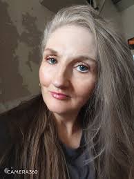 Hi. 42, Single, STRAIGHT (forgot before..), from Romford, Essex. New the  game. Really I am! Up for some fun and see where it goes.