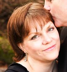 A Timeless Romance Anthology: Winter Collection: Eden, Sarah M., Ashworth,  Heidi, Lyon, Annette, DiPastena, Joyce, Hatch, Donna, Moore, Heather B.:  9781941145029: Amazon.com: Books