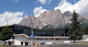 Ice stadium at cortina d'ampezzo, italy. Stadio Olimpico Cortina D Ampezzo Guida Cortina D Ampezzo Italia Nozio 0