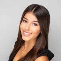 Camille Issa's Instagram, Twitter & Facebook