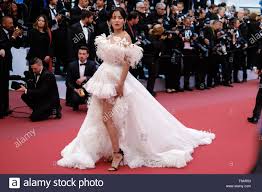 Jordan beyer im interview | 17. Cannes Frankreich 17 Mai 2019 Chinesische Schauspielerin Xin Zhilei Posen Auf Dem Roten Teppich Fur Schmerz
