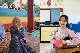 We did not find results for: Selesa Berbaju Kurung Makan Pun Guna Tangan Gadis Cina Ketepi Isu Artis Melayu Pakai Sari Nak Cuba Sari Full Set Viral Mstar
