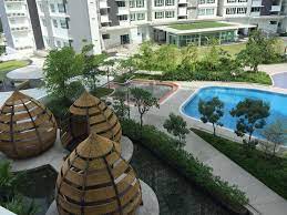 Quali ristoranti ci sono vicino a tropez residence danga bay @ the platform? Tropez Residences Danga Bay Entire Apartment Johor Bahru Deals Photos Reviews