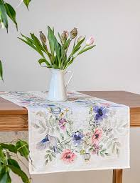 Table Runner Spring Birds Easter Table Decor Housewarming Etsy In 2020 Easter Table Decorations Easter Table Spring Birds