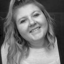 Stream Julia Luke music