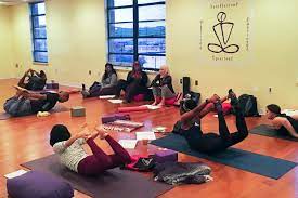 Five or ten yoga classes, or one month of yoga classes at namoo yoga and. Pies Fitness Yoga Studio Startseite Facebook