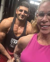 Kristy Starr ⭐️TeamStarr ⭐️ 💍 (@tattooed_fitgirl) • Instagram photos and  videos