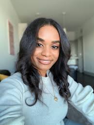 Jasmine Easley's Instagram, Twitter & Facebook