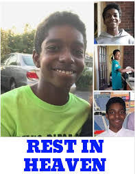 Loretta Cogar's Instagram, Twitter & Facebook