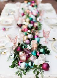 The holiday party pros at hgtv share 40 ideas for christmas table decorations, table settings and tablescapes for celebrating christmas in. 20 Christmas Table Settings Making Your Meal As Gorgeous As It S Delicious Christmas Table Decorations Christmas Tablescapes Modern Holiday Decor