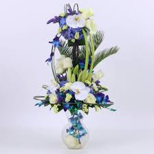 Ferns and other leaves available too for those who prefer to do their own flower arrangements. The Perfect Flowers From Malaysia To Celebrate A New Baby Floristcheck Com
