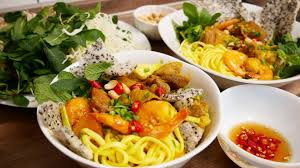 Mì Quảng Hà Nội: TOP 14 địa chỉ “ngon đúng điệu” mê hoặc thực khách –  VinWonders