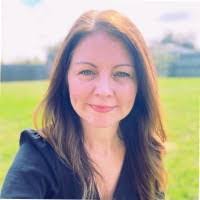 Stacey Calhoun's Instagram, Twitter & Facebook