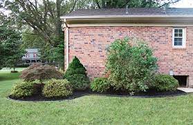 Diy Corner Landscaping Home Staging Accessories 2014 Landscaping Around House Corner Landscaping House Landscape