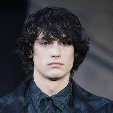 Hairstyles And Hair Removal Wavy Hair Men Mens Hairstyles Medium Medium Length Hair Styles