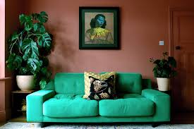 When you want certain pieces to stand out, contrast them to the color scheme of the room, using brighter colors to stand out against a darker room and vice versa. Complementary Colour Schemes Ask The Experts Lick