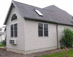 13 Stunning Home Addition Ideas Of All Sizes Room Additions Small Room Additions Home Additions
