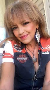 Heyyyyyy!! 😉 Never eat edibles and watch Law & Order. I thought I was the  damn suspect.