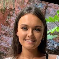 Sarah Mulqueen's Instagram, Twitter & Facebook