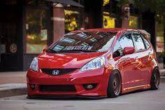 Despite the fwd layout and pretty low ground clearance in the base version, he decided that it could be a pretty cool base for a unique battlewagon. 170 Honda Fit Modified Ideas Honda Fit Modified Honda Fit Honda