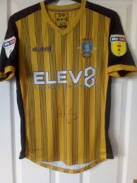 Sheffield wednesday have completed the permanent signing of former aston villa winger andre green. Sheffield Wednesday Weg Fussball Trikots 2018 2019 Sponsored By Elev8