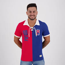 Camisa com o número 3 invertido foi usada contra o vitória e chamou a atenção nas redes sociais. Parana Clube Retro Shirt Futfanatics