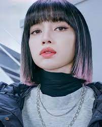 Lisa Pics On Twitter In 2021 Grunge Hair Blackpink Lisa Short Hair Styles