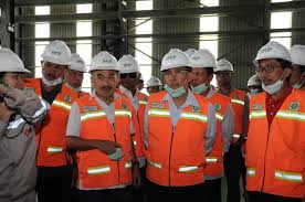 Terutama, menurunnya kualitas produksi berdampak besar pada reputasi perusahaan. Rektor Mantan Rektor Ui Kunjungi Kawasan Industri Pt Imip