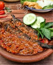 Halo semua, pada episode kali ini mami mau berbagi resep cara membuat telur baldo khas padang yang pastinya gampang. 20 Resep Masakan Ikan Lele Enak Sederhana Dan Mudah Dibuat