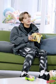 제 댓글을 보시고 귀여운 표정을 짓거나 머리에 손을 올려주세요 ️ ️ ️ ️ ️ ️ ️ ️ ️ ️ ️ ️ ️ ️ ️ ️ Run Bts Ep 116 Explore Tumblr Posts And Blogs Tumgir