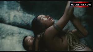 Dalia Hernandez Nude Boobs – Apocalypto (0:20) | NudeBase.com