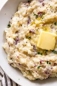 Roasted Garlic Mashed Potatoes Recipe Roasted Garlic Mashed Potatoes Garlic Mashed Potatoes Recipe Recipes