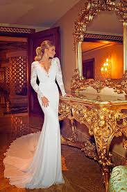 The First Jennifer Aniston Wedding Dress Photo Has Left Everyone Pretty Disappointed Jennifer Aniston Wedding Dress Bridal Gowns Mermaid Ivory Bridal Gown