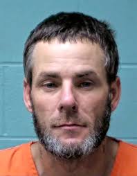 Early this morning, a Kinston man and a Dover woman were arrested